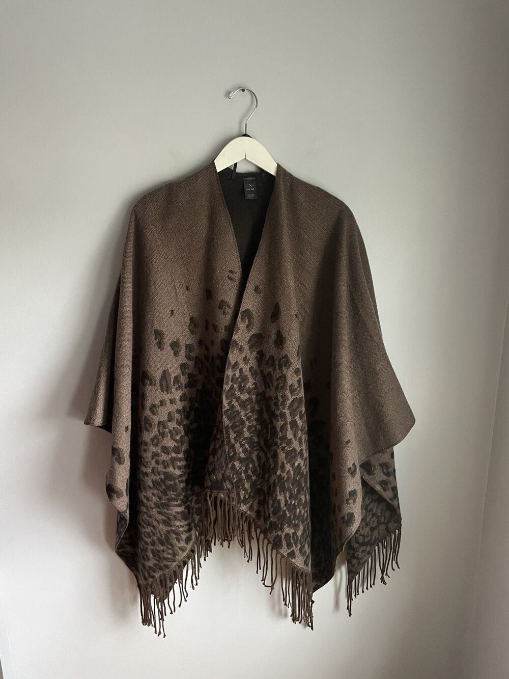 Mixit Womens One Size Brown Leopard Print Ruana Wrap Shawl Fringe Open Front